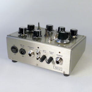 XR1-E ringmodulator back view I